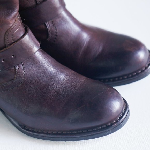 Frye Brown Leather Chestnut Classic Pull on Bootie - Picture 2 of 12